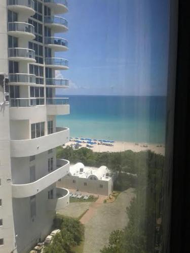 Ocean Front Resort Studio - photo 9