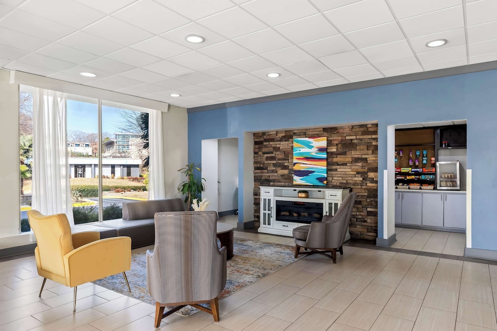 Best Western Atlanta Cumberland Galleria Hotel - photo 4