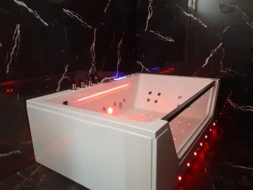 Suite Nobile — 4-Star Luxury Hotel in Palermo, Italy