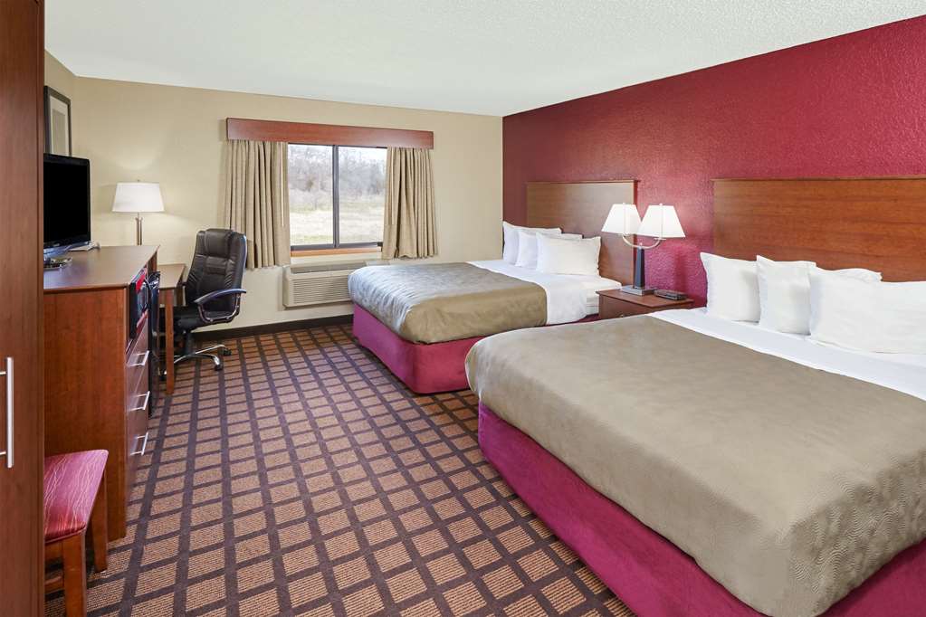 AmericInn by Wyndham Burlington - photo 11