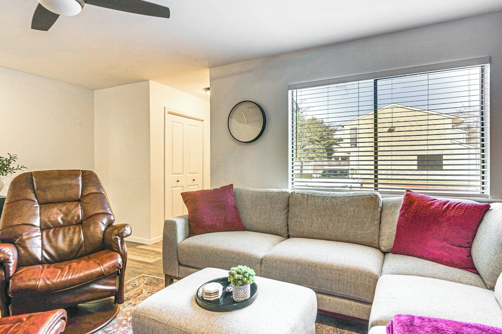 Convenient Bryan Townhome w Patio 3 Mi to A&m — Bryan — photo 4
