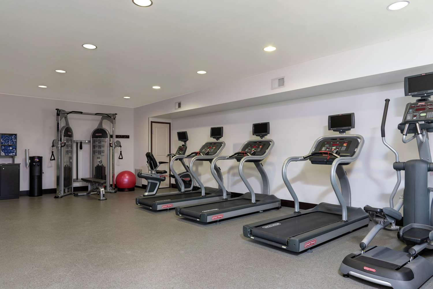 Homewood Suites by Hilton Columbus Polaris OH - photo 15