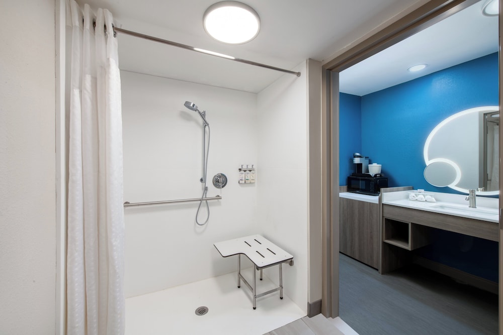 Holiday Inn Express & Suites Wilson I 95 By IHG - photo 25