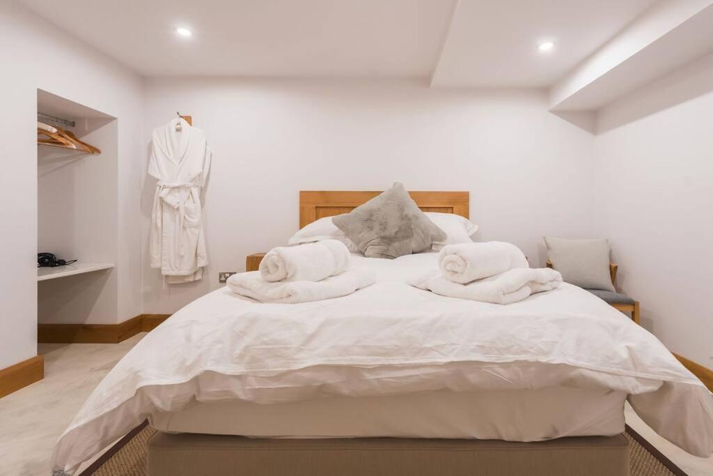 WellyBob Cottage by Birch Stays New Home