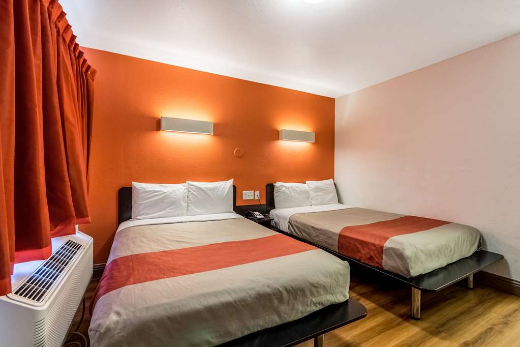 Motel 6 Garland TX Dallas - photo 19