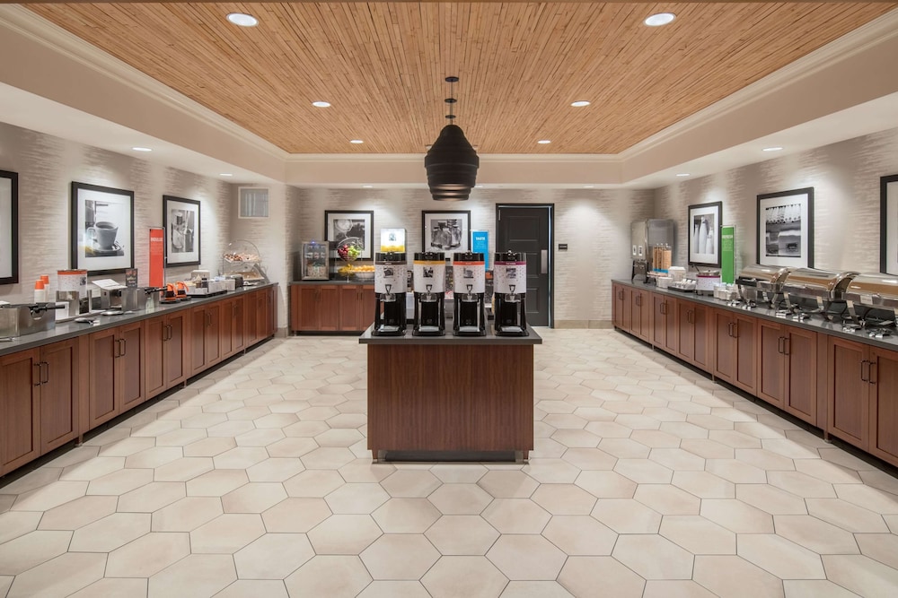 Hampton Inn & Suites Portland Pearl District - photo 37