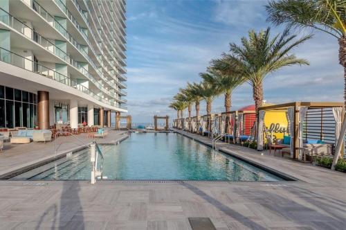 Beautiful Ocean Front 3 Bed 3 Bath @ Hyde Resort - photo 8