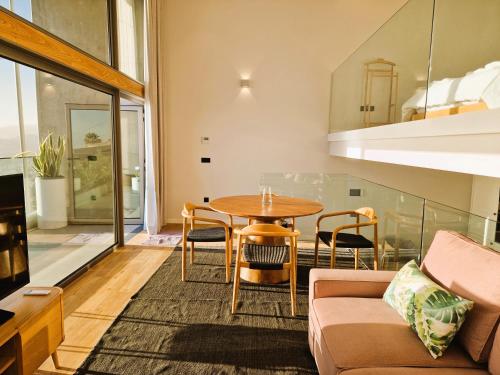 Shell Living Infinity Loft — 4-Star Luxury Hotel in Funchal, Portugal