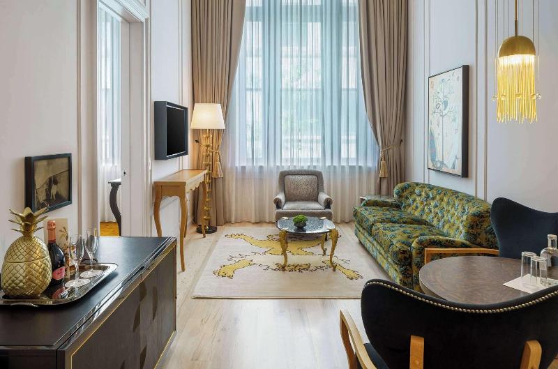 Maison Métier in the Unbound Collection by Hyatt - photo 80