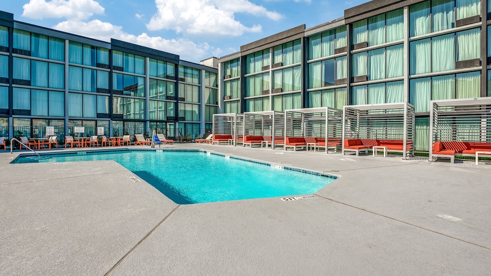 Staybridge Suites Dallas Market Ctr Love Field by IHG - photo 33