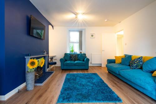 Newly renovated mid terrace cottage in Porthmadog — 4-Star Luxury Hotel in Porthmadog, United Kingdom