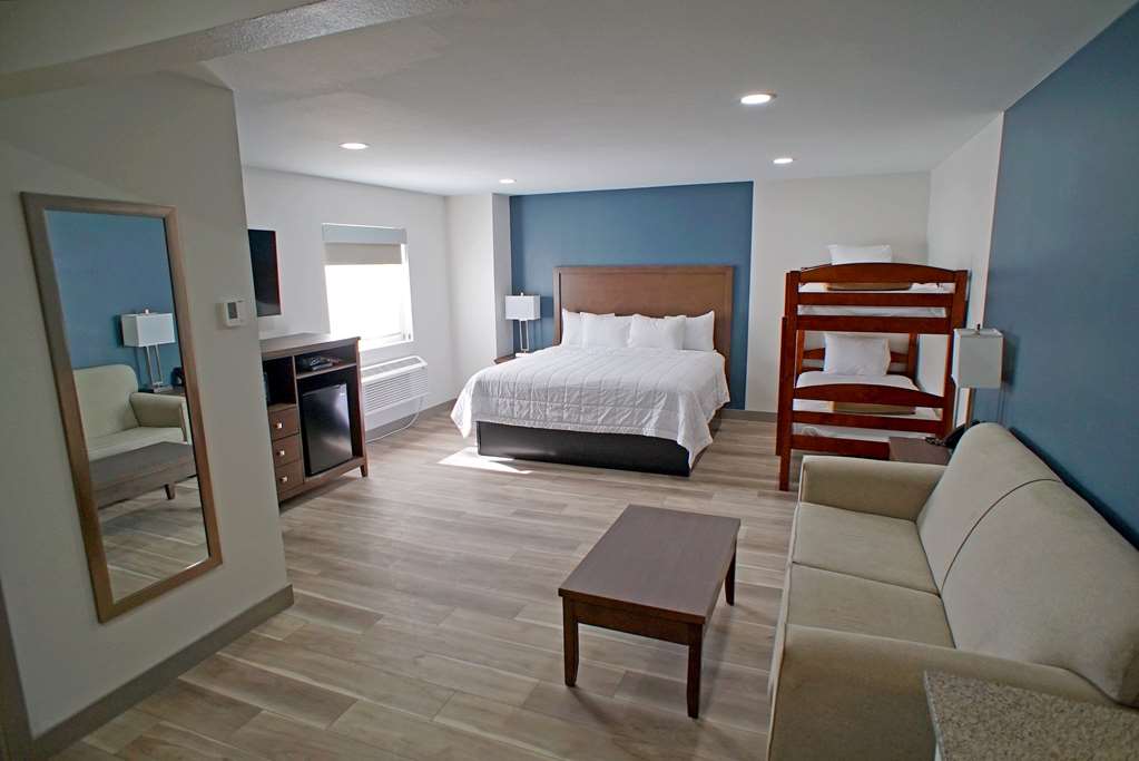 Baymont by Wyndham Monte Vista - photo 45