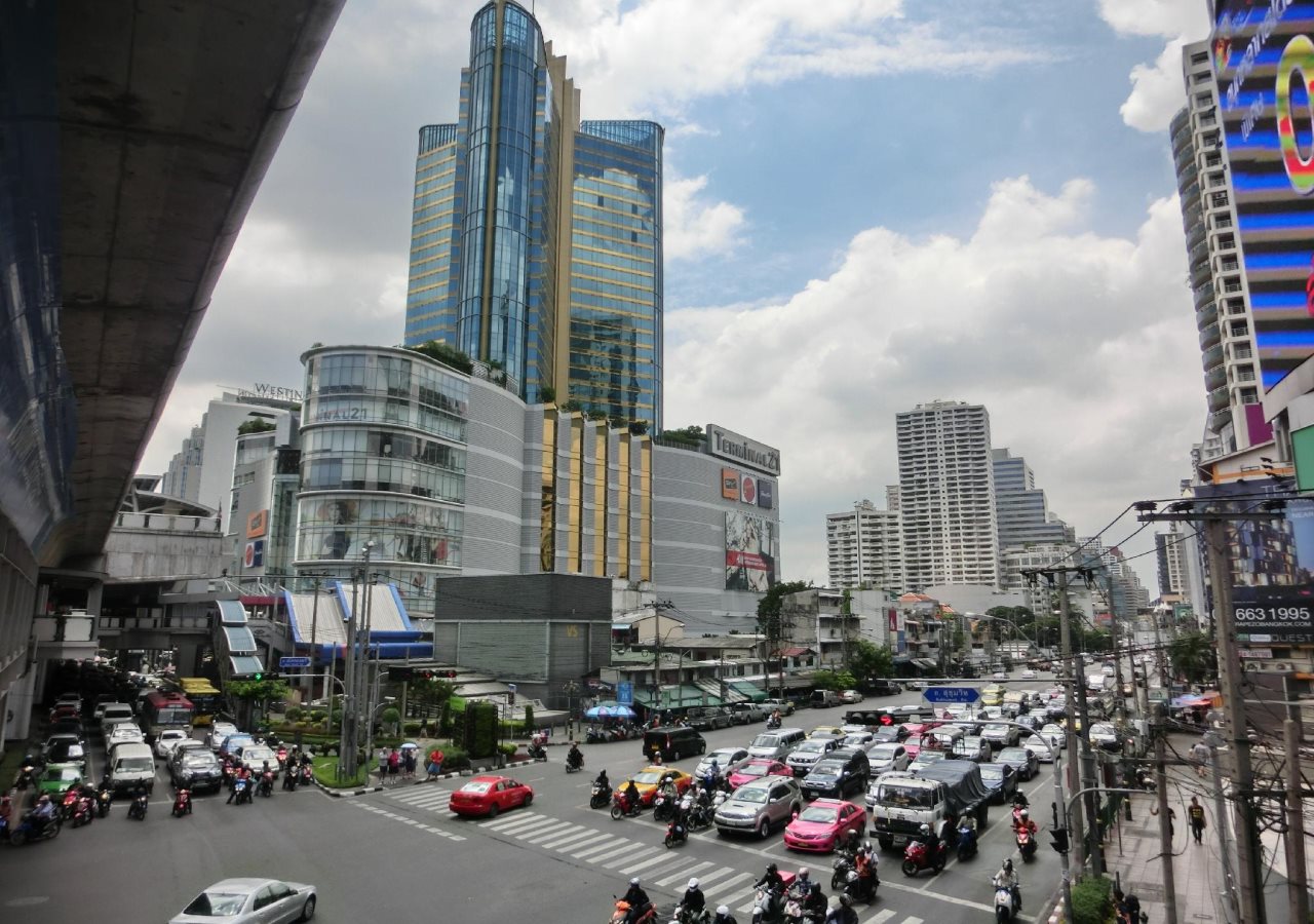 Bangkok Room by City Court Condo