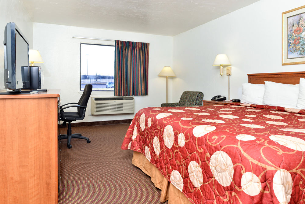 Ramada Oklahoma City South - photo 7