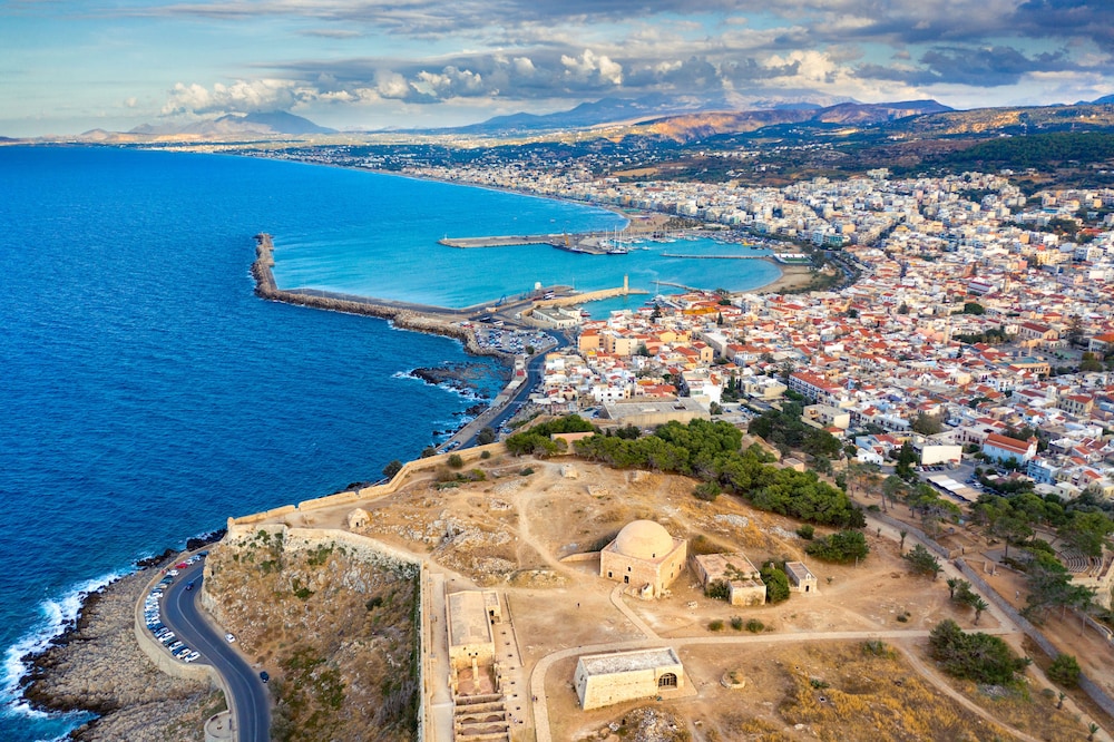 Cavo Seaside Suites in Rethymno, Greece