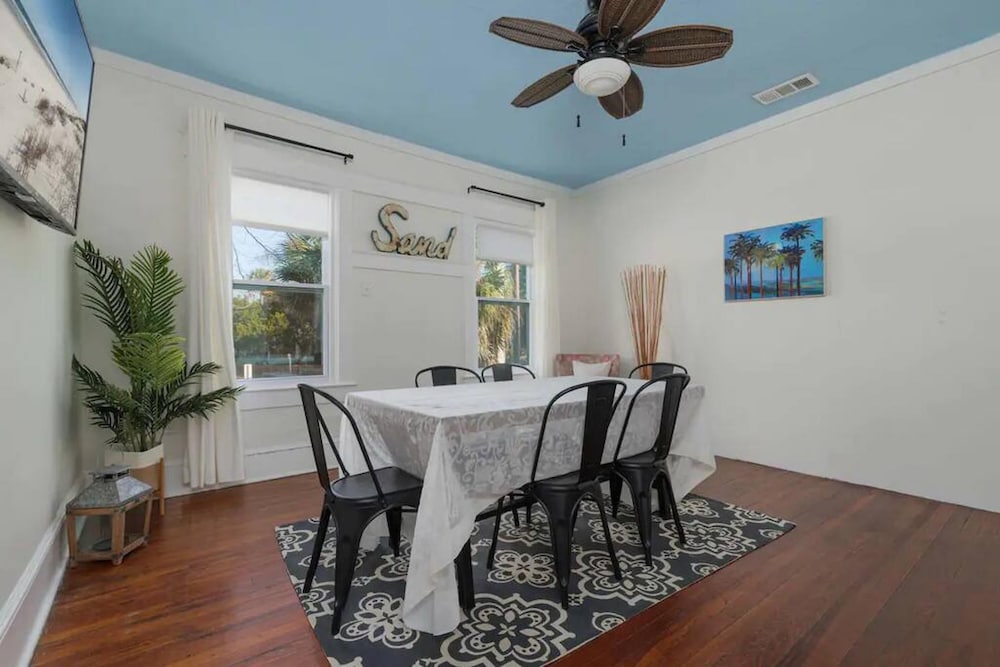San Marco Villa Duplex w Backyard - photo 16