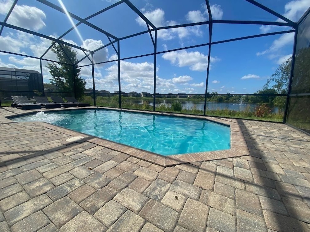 Balmoral Resort 166kb 4 Bedroom Home by RedAwning - photo 26