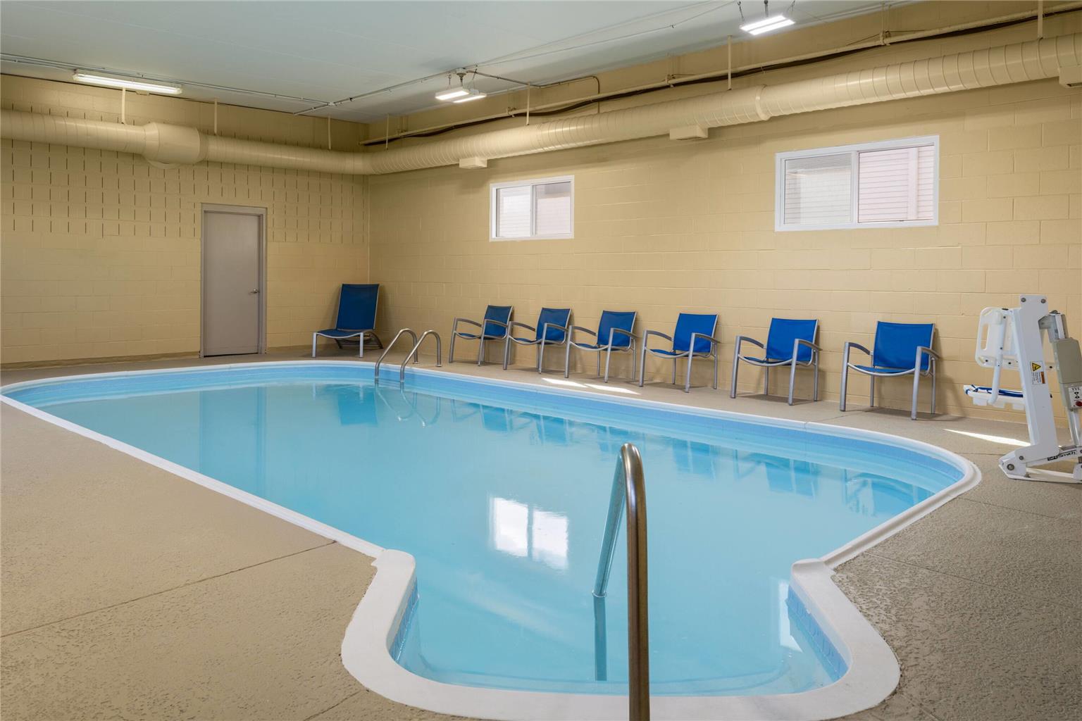 AmericInn by Wyndham Urbana Champaign University Area - photo 6
