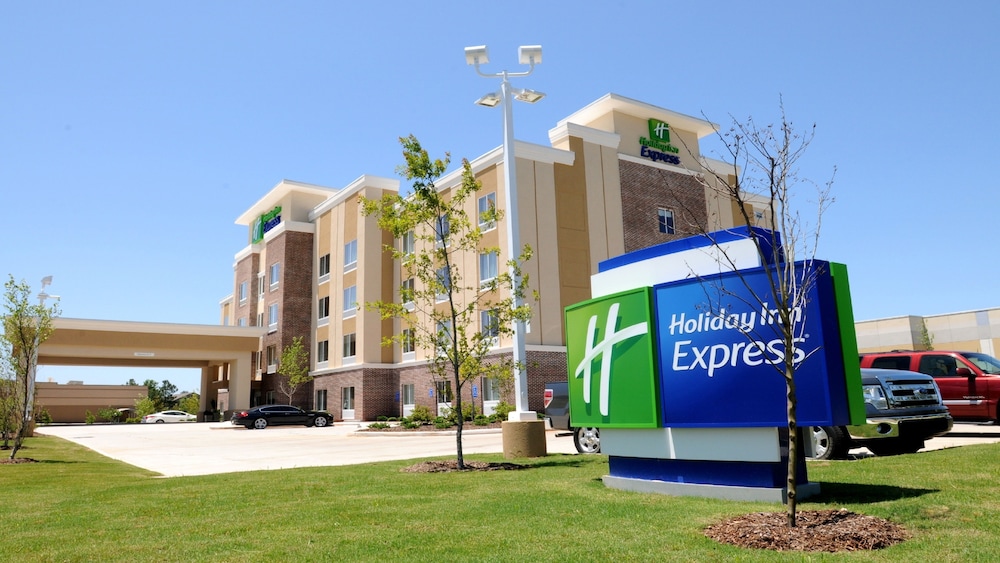 Holiday Inn Express Covington Madisonville By Ihg — Covington