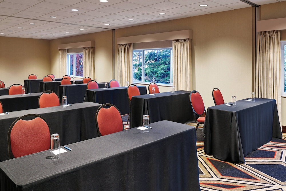Four Points by Sheraton Bellingham Hotel & Conference Center - photo 32