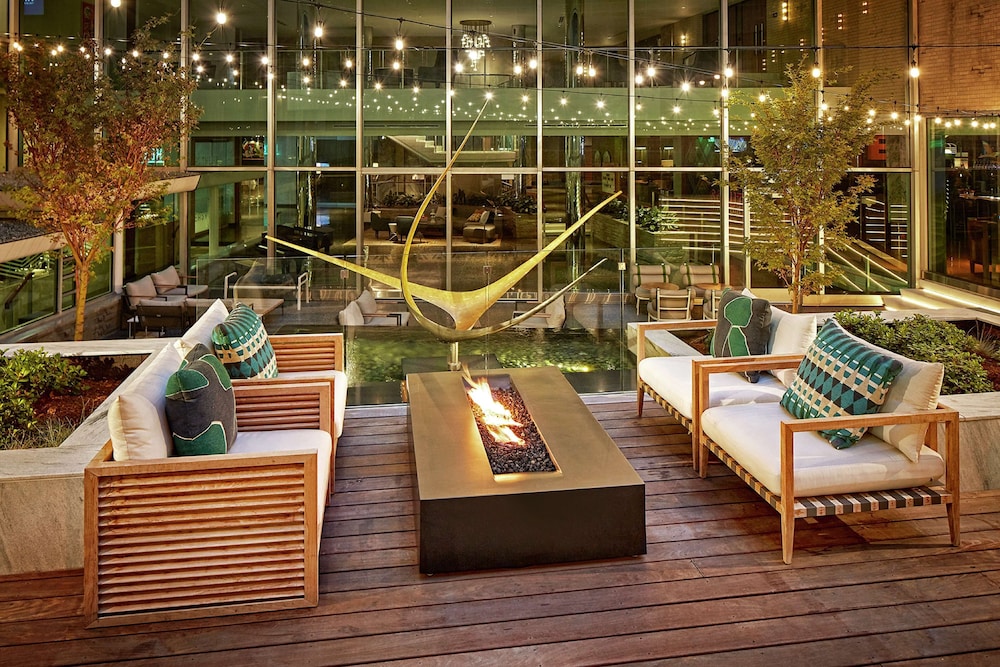 The Statler Dallas Curio Collection By Hilton - photo 110