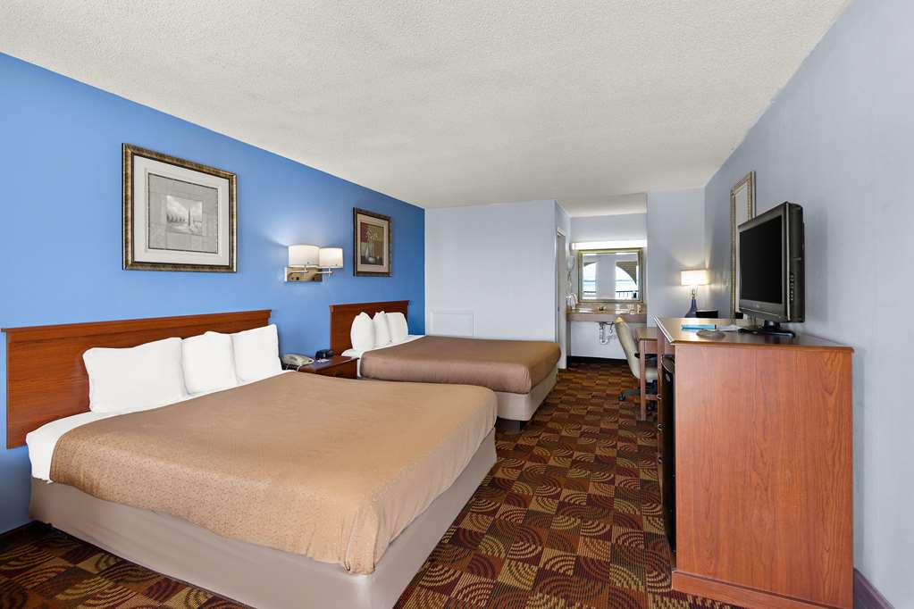 Americas Best Value Inn Celina - photo 8