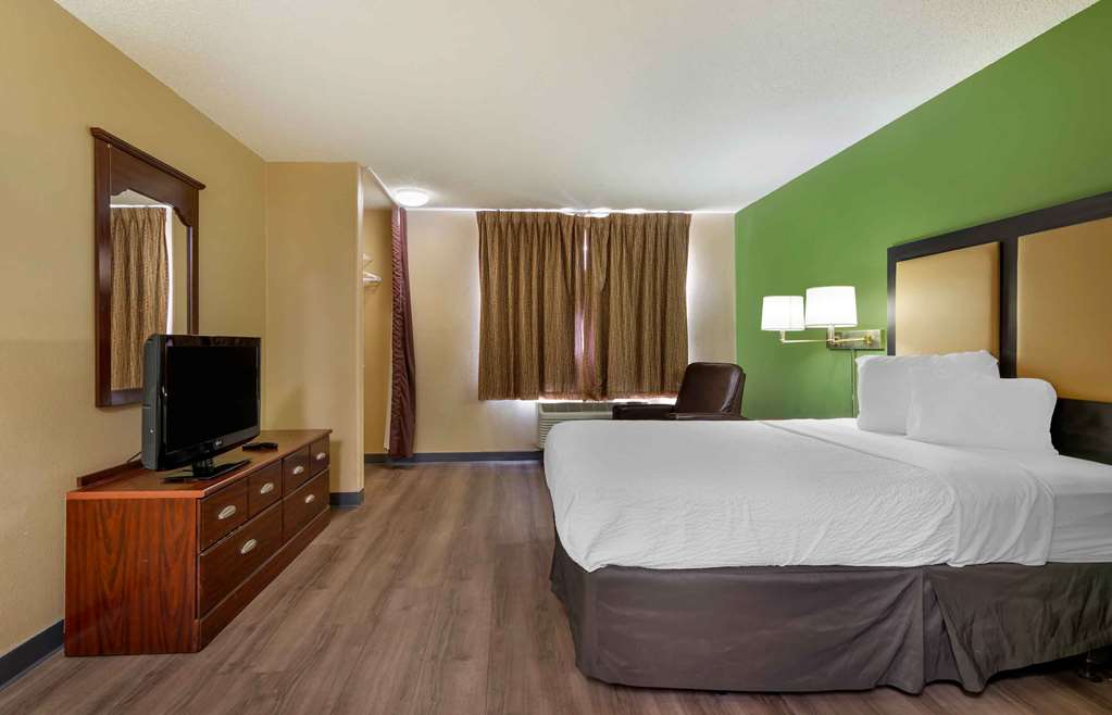 Extended Stay America Suites Kansas City South - photo 8