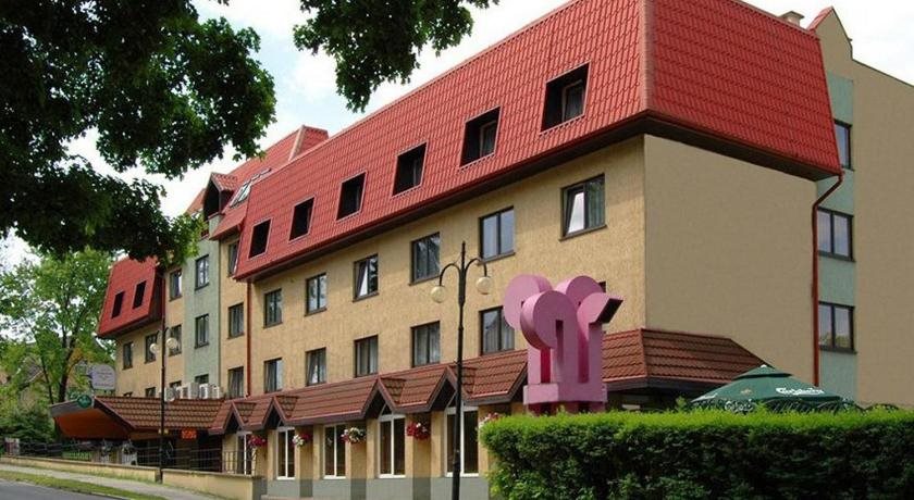 Willa Wolnosc in Polanica-Zdroj, Poland