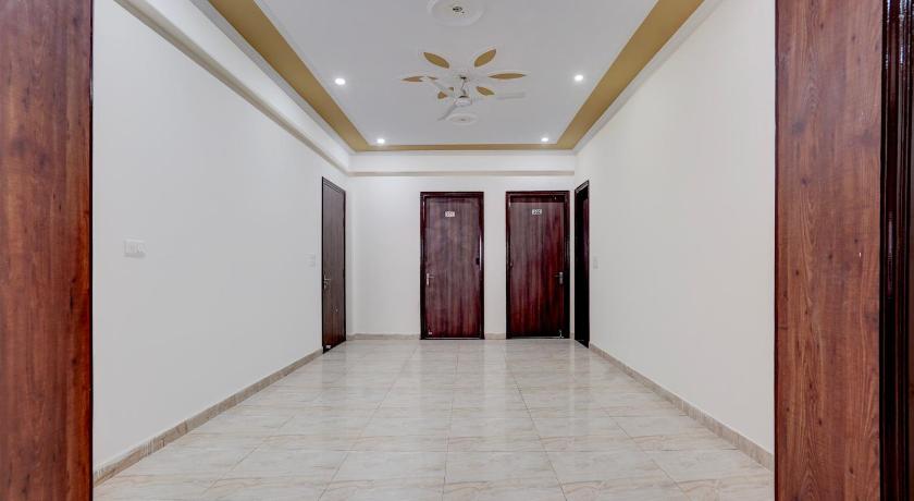 Collection O Sunshine Corporate Suite