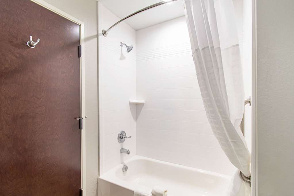 Comfort Suites Humble Houston IAH - photo 21