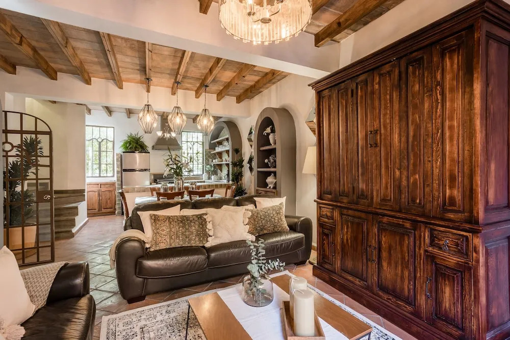 3BR Home with Rooftop & Garage in Centro — 4-Star Luxury Hotel in San Miguel De Allende, Mexico