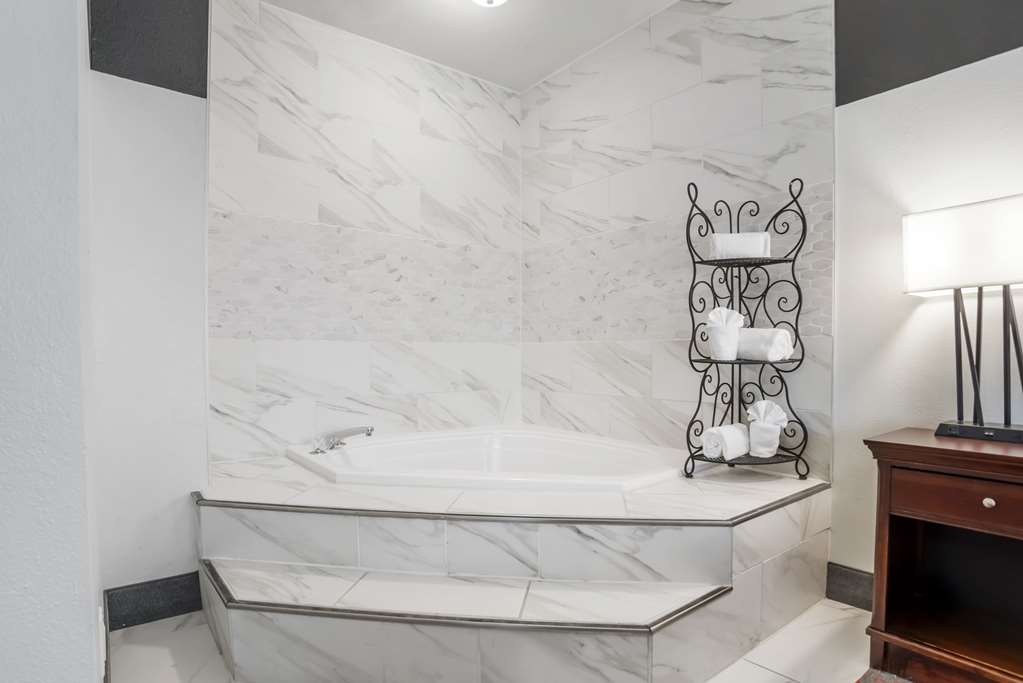 Best Western Plus Daphne Inn & Suites - photo 13