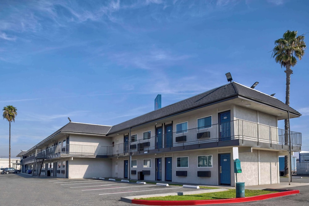 Motel 6 Anaheim CA Fullerton East in Anaheim, United States