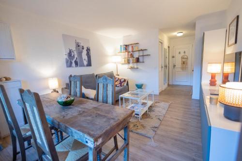 Studio Renove Dans Le Centre Pieton de Megeve in Megeve, France