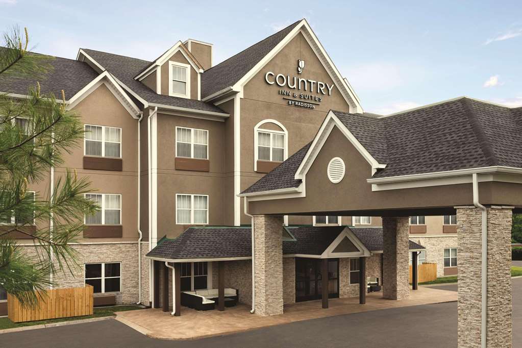 Country Inn & Suites by Radisson Nashville Airport East TN - featured photo