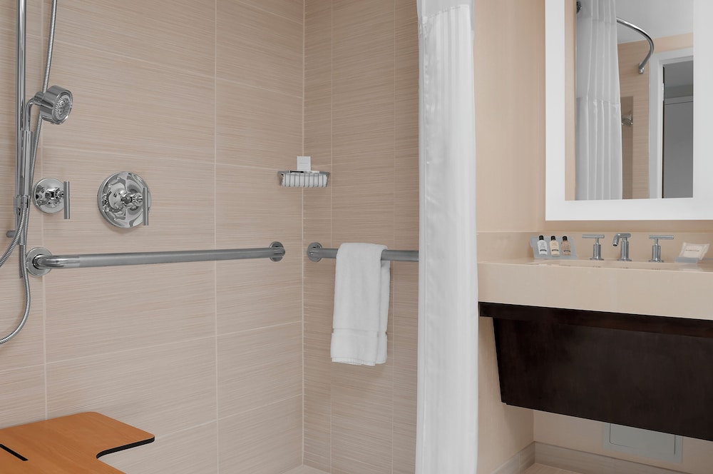 Hilton Garden Inn New York Times Square Central - photo 45