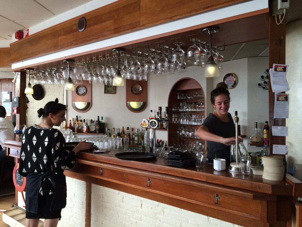 Hotel Sanders de Paauw - carbon neutral hotel in Sluis