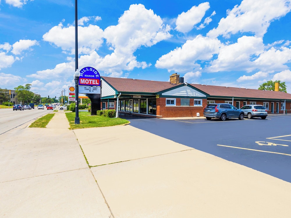 Manor Motel Near Oak Brook Chicago Westchester - photo 14
