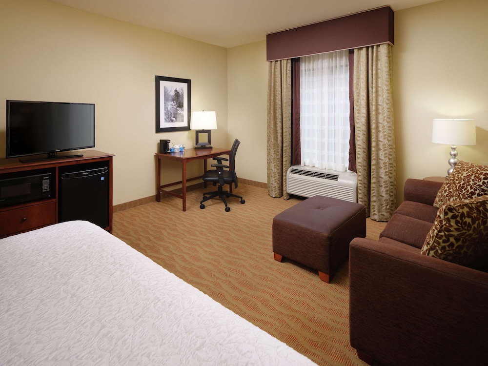 Hampton Inn Cleveland TN - photo 4