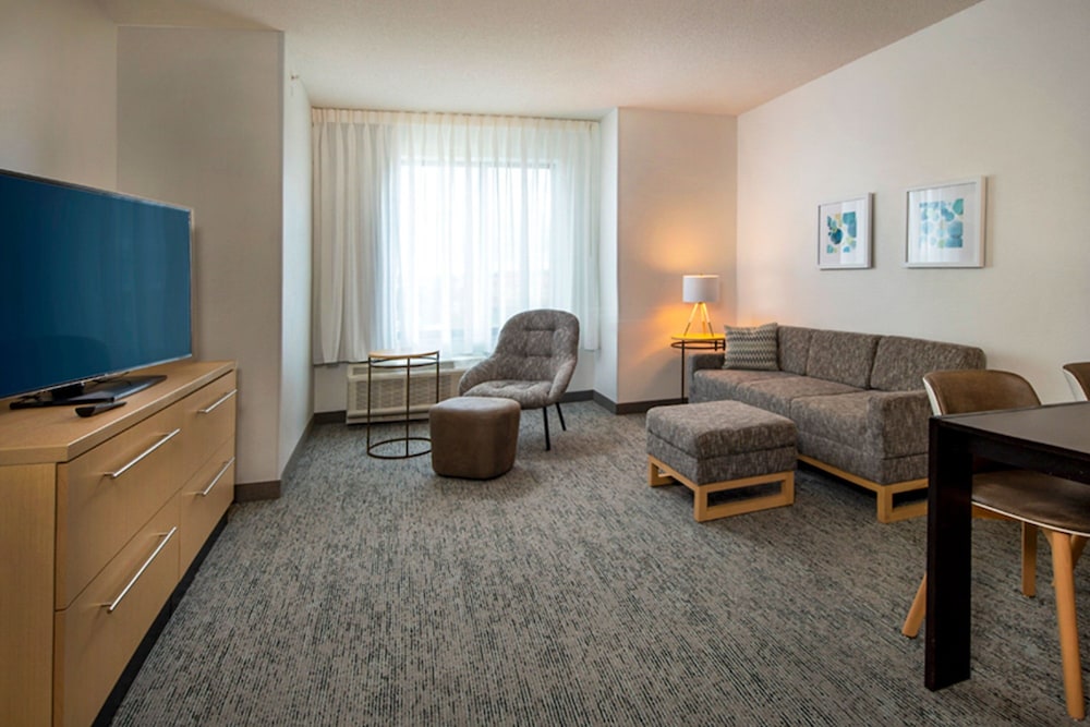 TownePlace Suites by Marriott Frederick - photo 22
