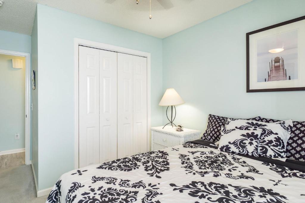See Otter by Oak Island Accommodations - photo 15