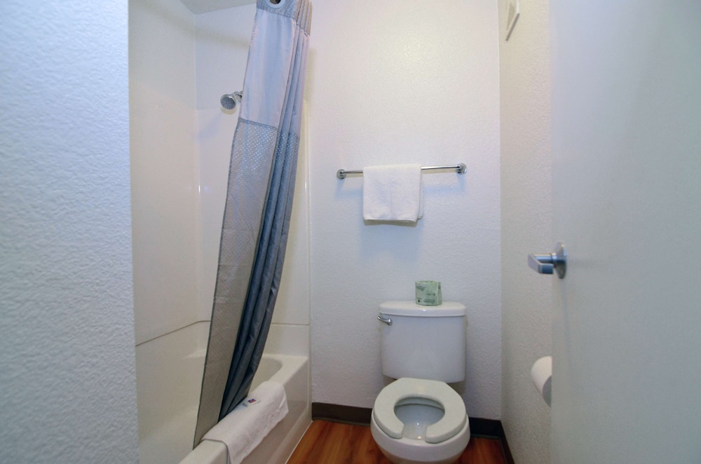 Motel 6 Palm Desert CA Palm Springs Area - photo 10