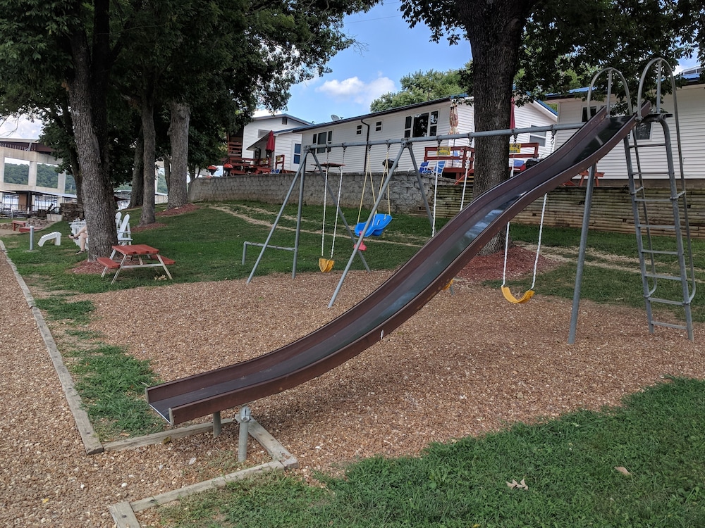 Lake Breeze Resort - photo 124