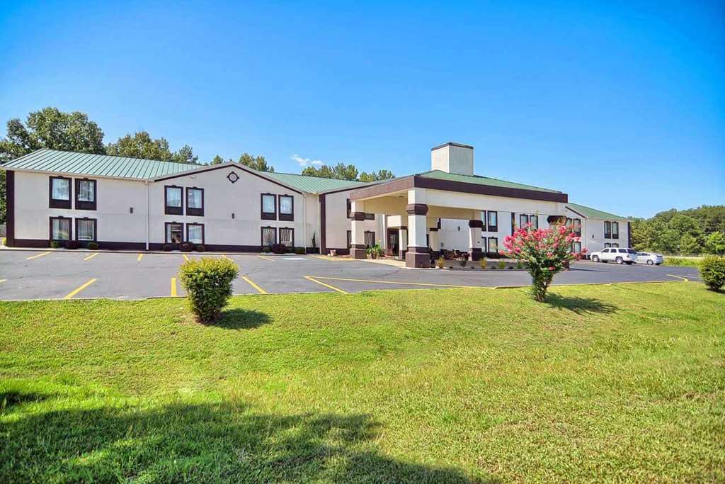 Baymont by Wyndham Caddo Valley Arkadelphia - photo 3