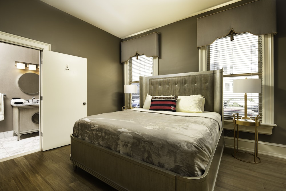 The Edward Hotel - photo 14