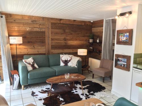 Serre Chevalier Chantemerle T2 Coin Montagne En Rdc Pour 6 Personnes — hotel in Saint-Chaffrey