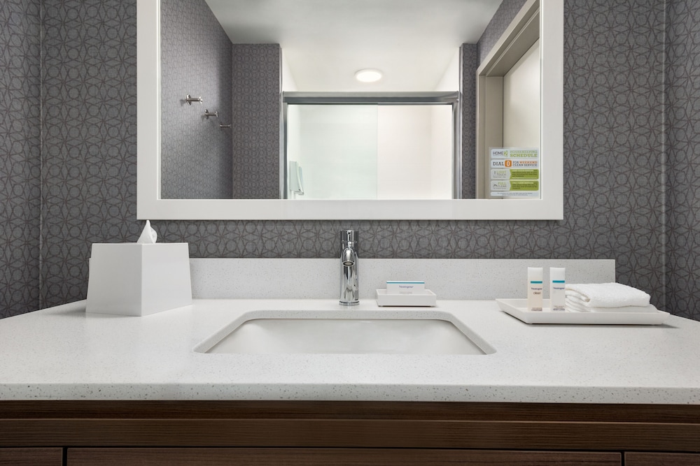 Home2 Suites by Hilton Portland Hillsboro - photo 36