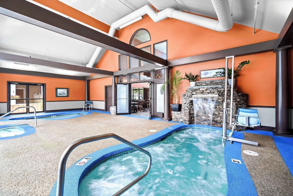 Best Western Merry Manor Inn - photo 31
