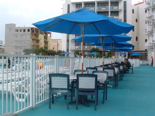 Bal Harbour Hotels - photo 13
