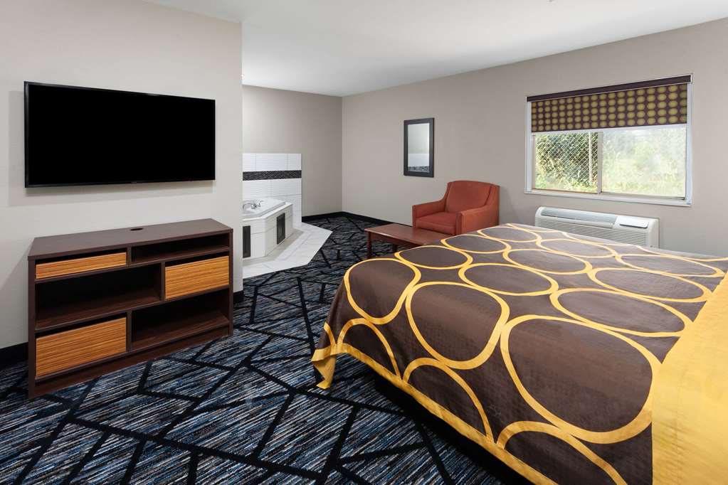 Super 8 by Wyndham Olney - photo 9